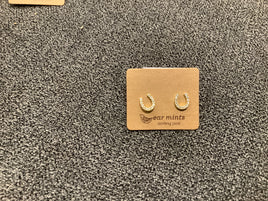 MEW2423 horse shoe stud