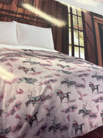 Mia Queen how blanket pink