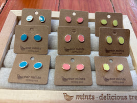 Acrylic stud earrings
