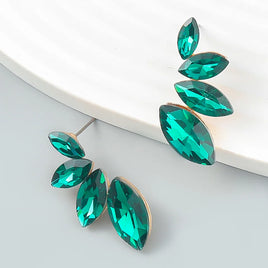 Green leaf stud earring