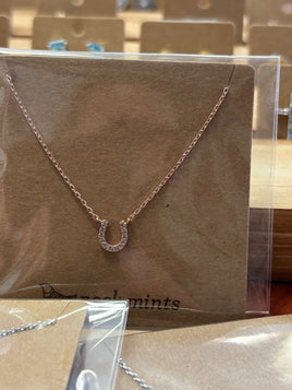 Horse shoe necklace