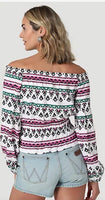 WOMEN'S WRANGLER OFF THE SHOULDER SMOCKED TOP IN WHITE GEO